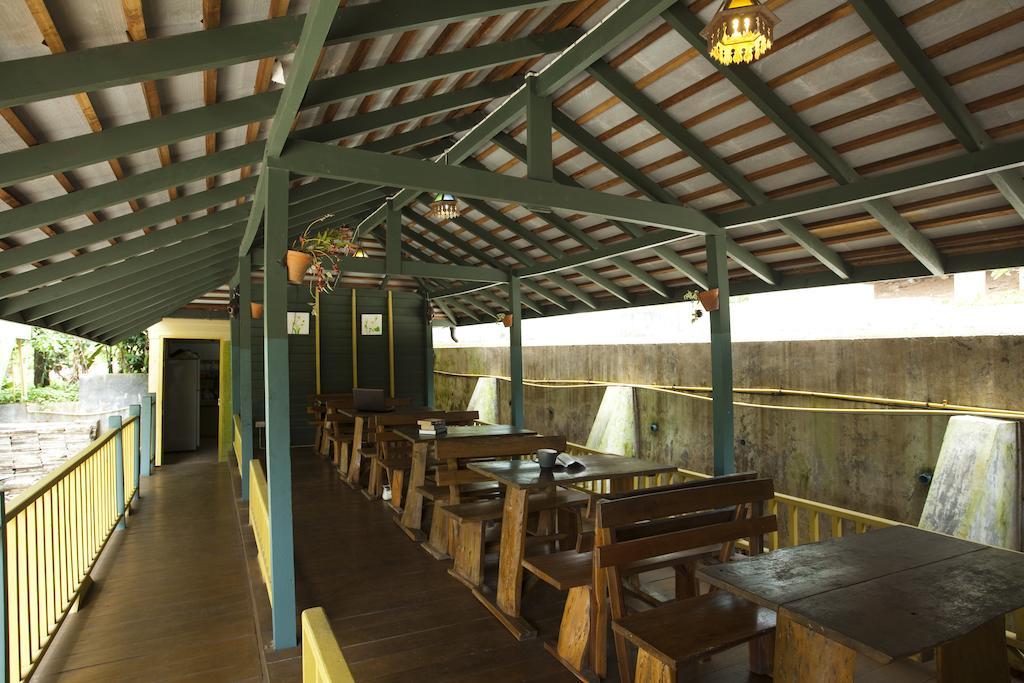 Sunshine Inn Resort Khao Lak Exterior photo