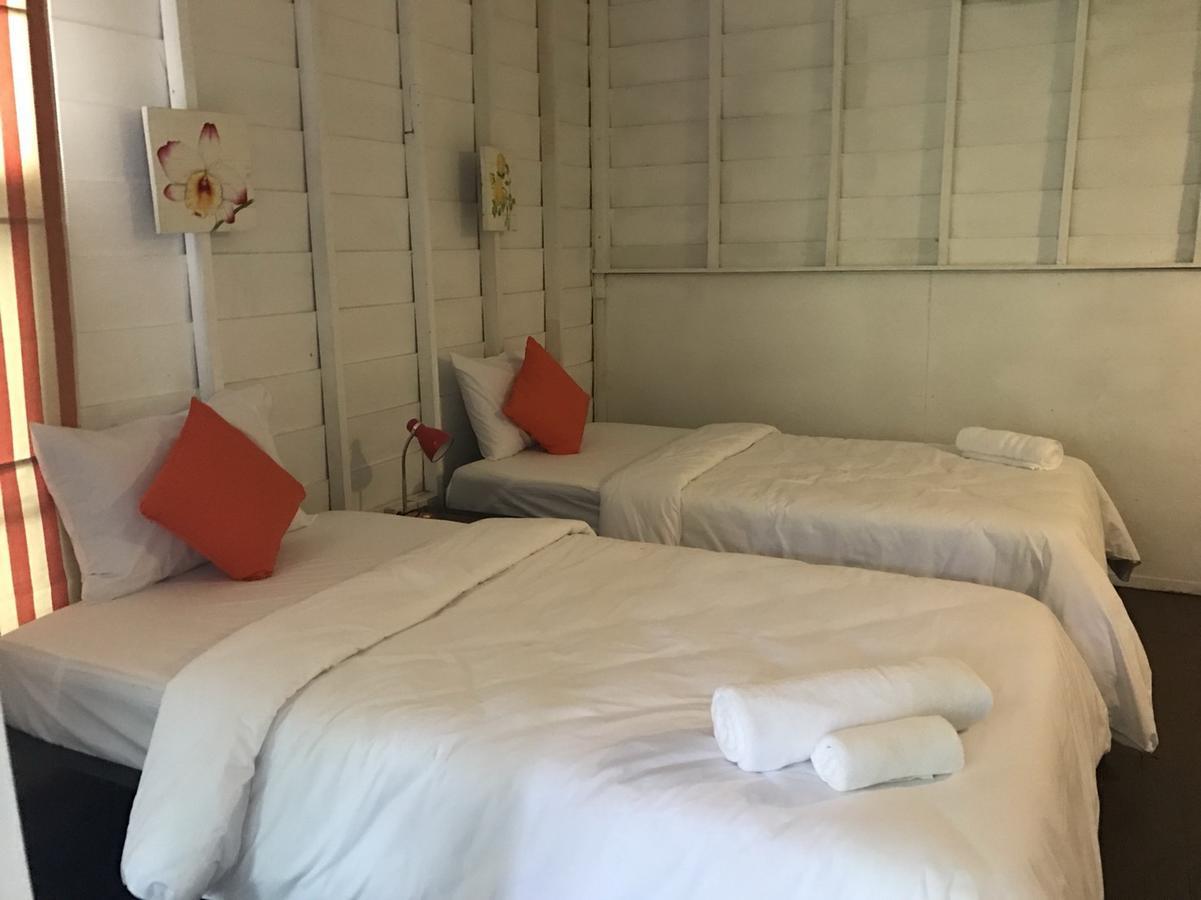Sunshine Inn Resort Khao Lak Exterior photo
